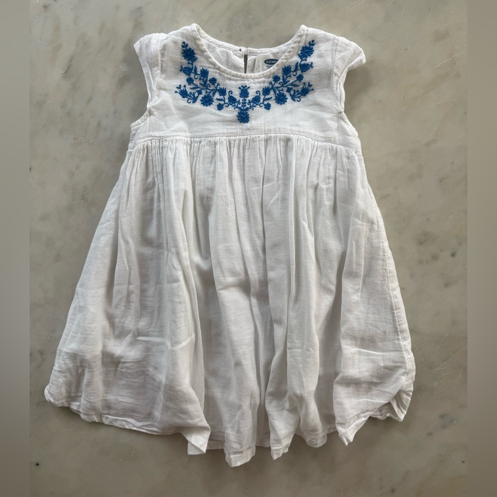 Old Navy cotton lined white dress